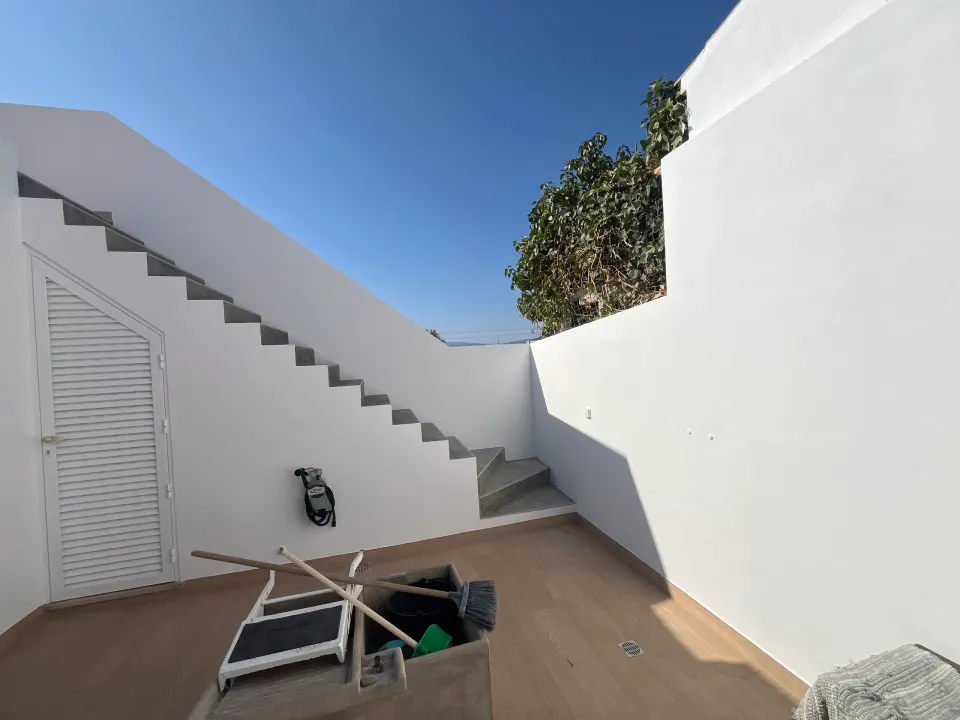 Casa algarvia: fachada e pátio