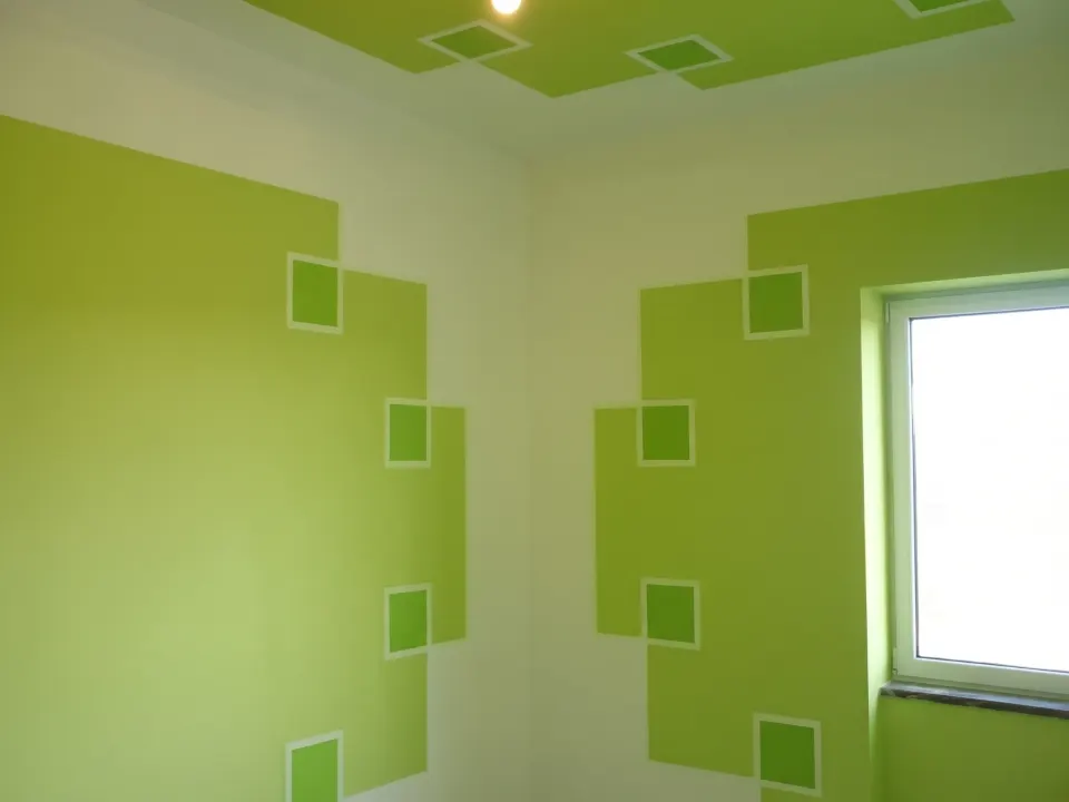 Casa com gesso decorativo